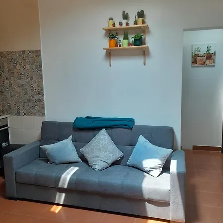 Eco-country-cottage بيت للعطل